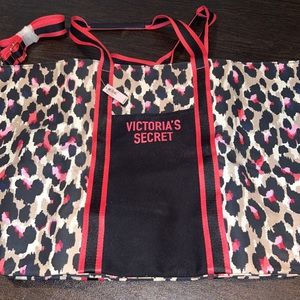 Victoria secret beach tote bag new with tags